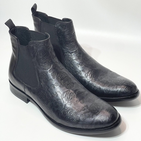 NEW Robert Graham Men’s Dawson Chelsea Boots Embossed Skull Roses Black Leather - Picture 4 of 16